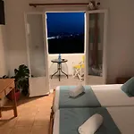 Aegean Overlook 公寓 Páros